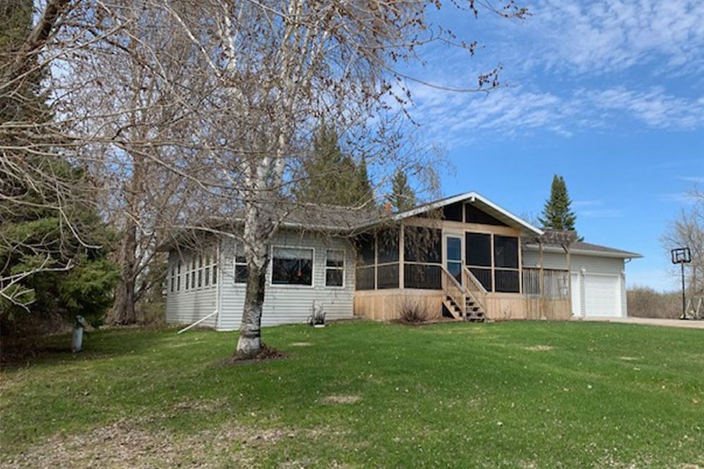 Sollie Realty 4447 Details