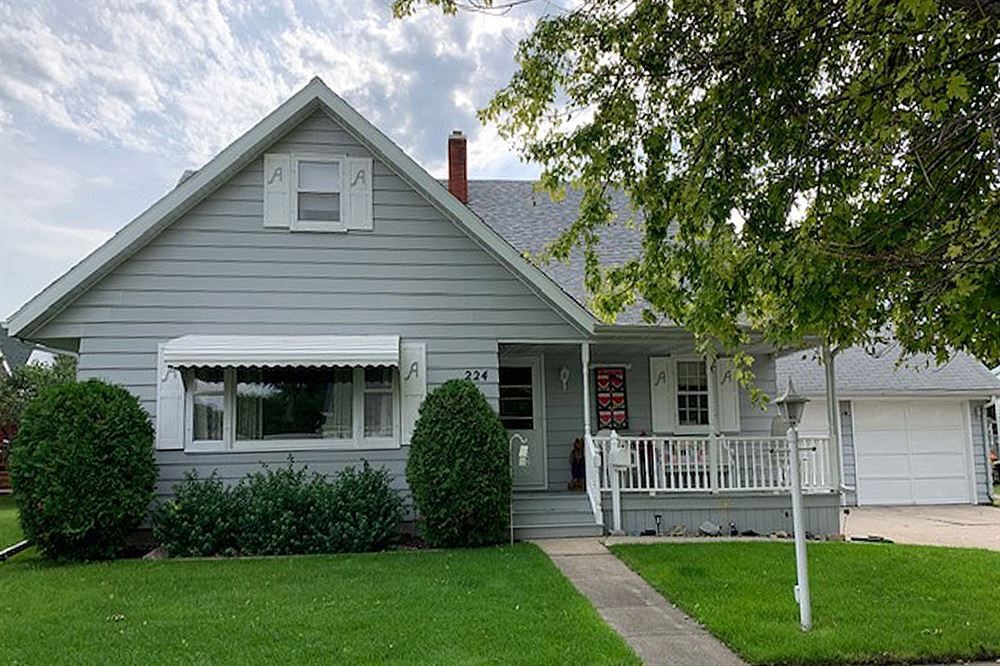 Sollie Realty 4468 Details