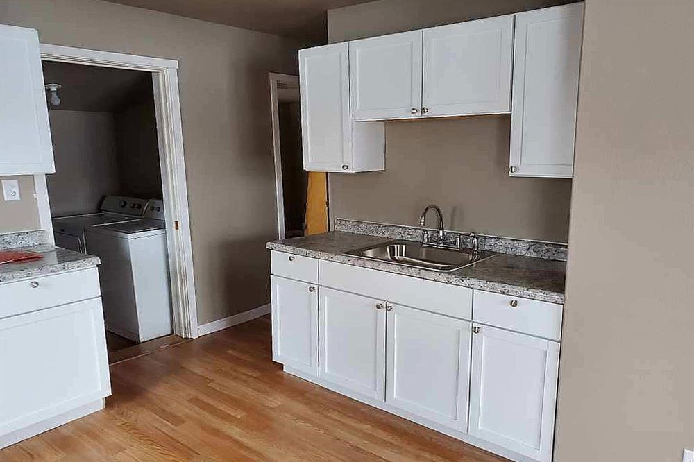 Sollie Realty 4618 Details