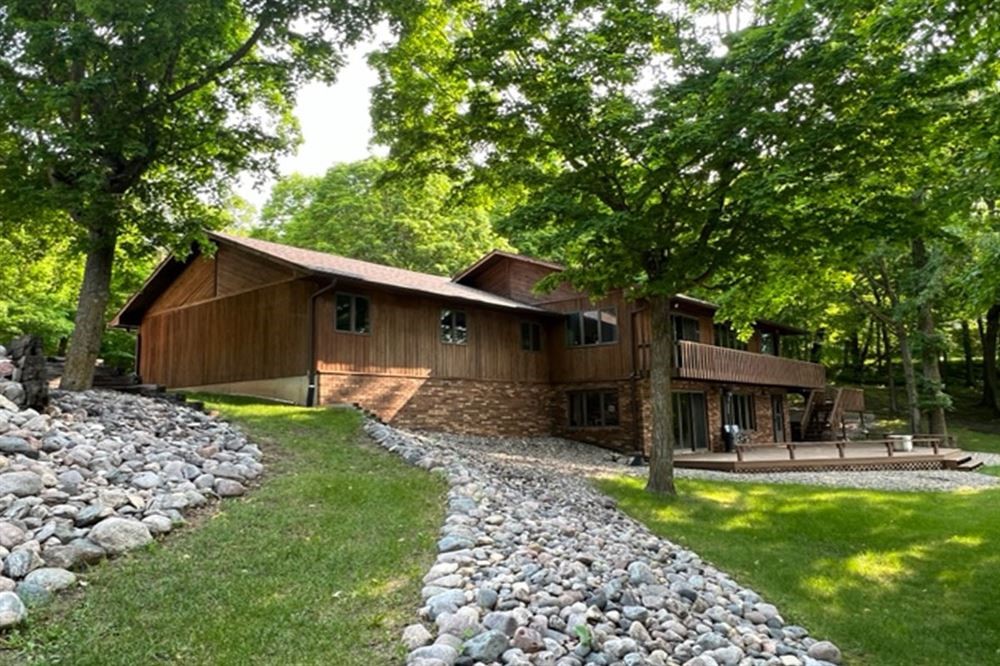 Sollie Realty 4647 Details